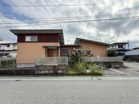 山梨県富士吉田市新西原２丁目