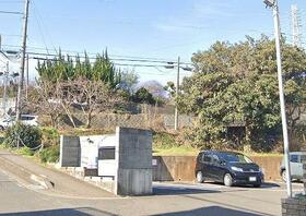 神奈川県伊勢原市沼目１丁目