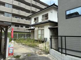 福岡県春日市上白水３丁目