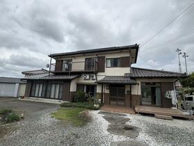 山梨県中巨摩郡昭和町押越
