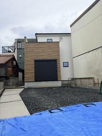 愛知県清須市西枇杷島町泉