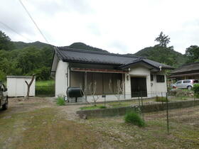 兵庫県丹波市山南町玉巻