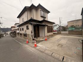 神奈川県愛甲郡愛川町半原