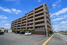 栃木県宇都宮市城東1丁目