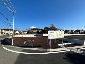 静岡県富士宮市小泉