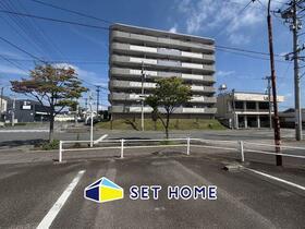 福島県郡山市菜根１丁目