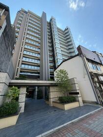 レーベン葵人宿町　ＣＲＯＳＳ　ＣＯＵＲＴ