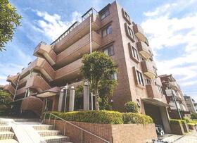 東京都世田谷区玉堤１丁目