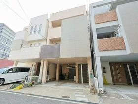 大阪府大阪市阿倍野区万代１丁目