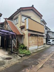 新潟県三条市荒町１丁目