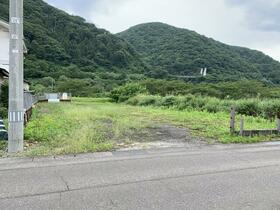 福島県福島市飯坂町茂庭字中茂庭前