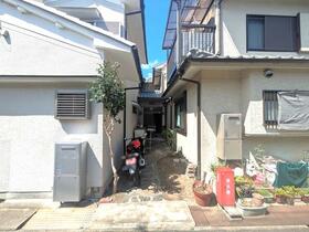 京都府向日市上植野町山ノ下