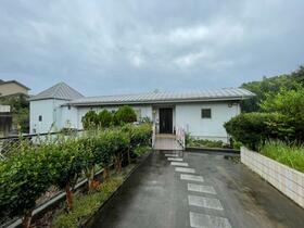 愛知県半田市鴉根町１丁目