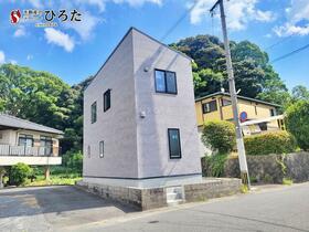 福岡県中間市中尾１丁目