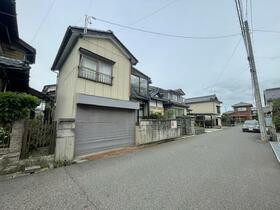 新潟県新潟市東区中山7丁目