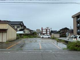富山県高岡市野村