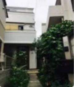 東京都新宿区中落合２丁目