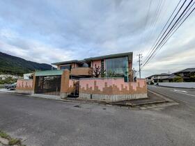香川県高松市屋島東町