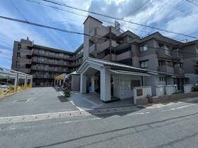 京都府京都市右京区嵯峨罧原町