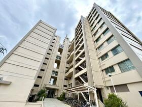 兵庫県神戸市兵庫区浜山通１丁目