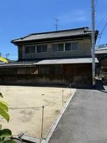香川県坂出市中央町