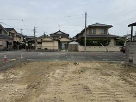 愛知県安城市里町七曲リ