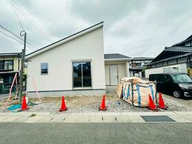福岡県遠賀郡岡垣町鍋田１丁目