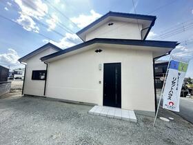 山梨県笛吹市石和町小石和