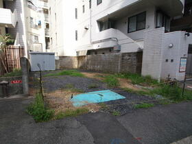 神奈川県川崎市高津区溝口３丁目