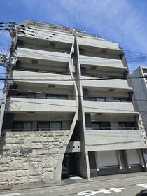大阪府大阪市西区北堀江１丁目