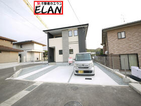 福岡県北九州市小倉南区長行西１丁目