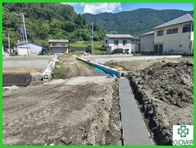 山梨県甲府市横根町
