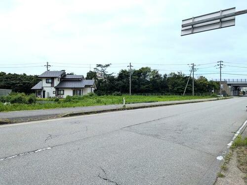 Land, Asahi Town, Toyama