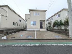 神奈川県愛甲郡愛川町中津