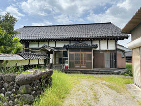 富山県中新川郡舟橋村佛生寺