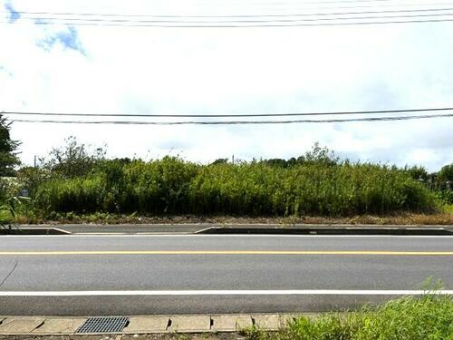 Land, Yokoshibahikari Town, Chiba