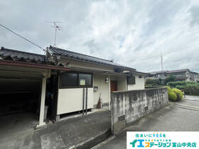 富山県富山市下赤江町２丁目