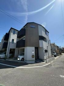 千葉県市川市新井１丁目