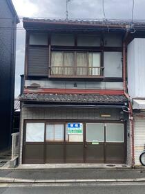京都府京都市下京区西七条石井町