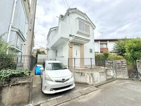 東京都八王子市中野上町４丁目