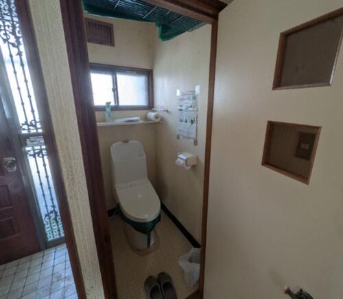 Image 10