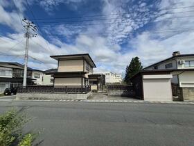 山形県米沢市万世町片子