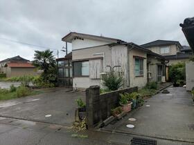 石川県小松市沖町
