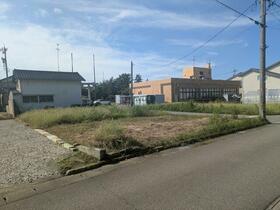 石川県小松市沖町