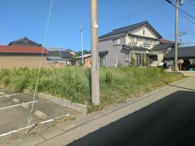 石川県小松市沖町