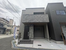大阪府寝屋川市三井南町
