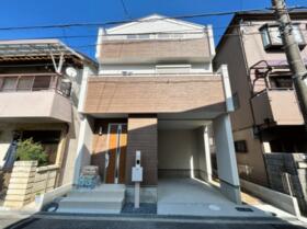 大阪府高槻市大冠町３丁目