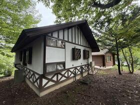 山梨県北杜市大泉町谷戸
