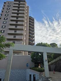 広島県広島市西区三滝本町１丁目