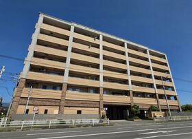 ハイエスト大村